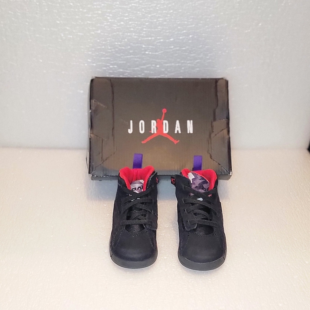 Jordan 7 MVP RETRO  Kids Black and Red Sneakers